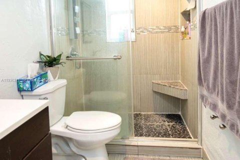 Condominio en venta en Miami, Florida, 2 dormitorios, 105.91 m2 № 2000352 - foto 10