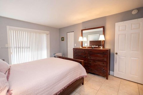 Condominio en venta en Miami, Florida, 2 dormitorios, 105.91 m2 № 2000352 - foto 7