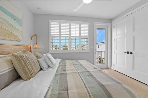 Casa en venta en Bradenton Beach, Florida, 4 dormitorios, 154.03 m2 № 1853656 - foto 8