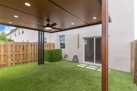 Adosado en venta en Miami, Florida, 3 dormitorios, 123.65 m2 № 1881891 - foto 26
