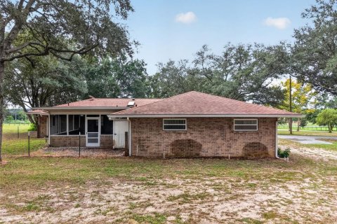 Villa ou maison à vendre à Eustis, Floride: 4 chambres, 174.56 m2 № 2388520 - photo 3