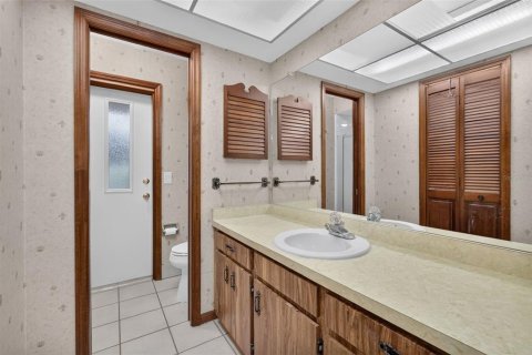 Villa ou maison à vendre à Eustis, Floride: 4 chambres, 174.56 m2 № 2388520 - photo 28