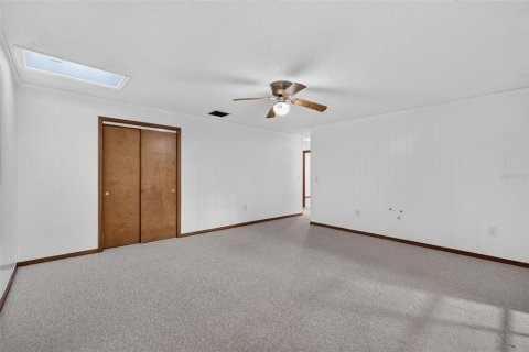 Villa ou maison à vendre à Eustis, Floride: 4 chambres, 174.56 m2 № 2388520 - photo 14