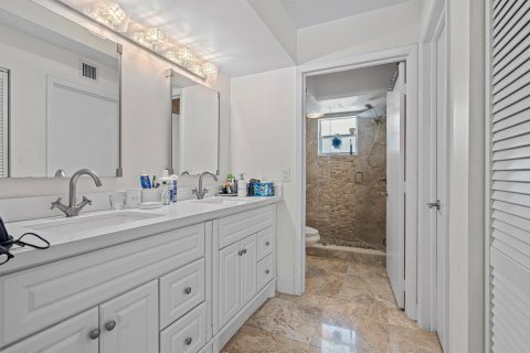 Copropriété à louer à Boca Raton, Floride: 3 chambres, 155.98 m2 № 2251569 - photo 19