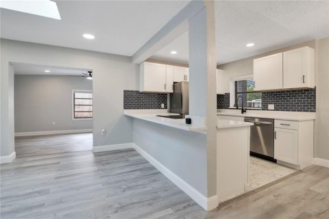 Casa en venta en Orlando, Florida, 3 dormitorios, 135.27 m2 № 1902163 - foto 7
