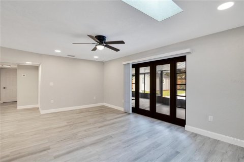 Casa en venta en Orlando, Florida, 3 dormitorios, 135.27 m2 № 1902163 - foto 10