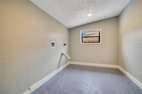 Casa en venta en Orlando, Florida, 3 dormitorios, 135.27 m2 № 1902163 - foto 23
