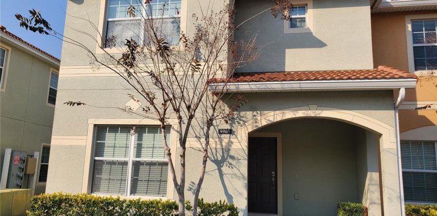 Touwnhouse à Kissimmee, Floride 5 chambres, 188.03 m2 № 2105147