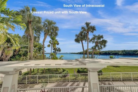 Condominio en venta en Sunny Isles Beach, Florida, 1 dormitorio, 55.56 m2 № 1891708 - foto 1