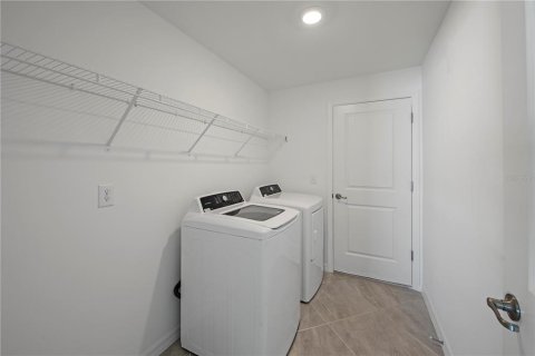 Casa en venta en Port Charlotte, Florida, 3 dormitorios, 144.09 m2 № 1907119 - foto 22