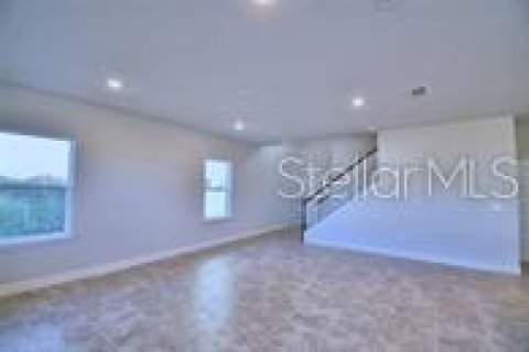 House in Winter Haven, Florida 4 bedrooms, 204.57 sq.m. № 1540319 - photo 7