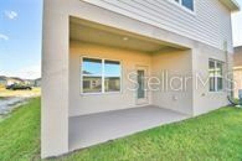 House in Winter Haven, Florida 4 bedrooms, 204.57 sq.m. № 1540319 - photo 30