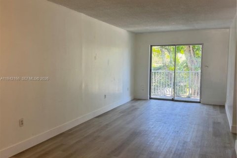 Copropriété à louer à North Miami, Floride: 1 chambre, 61.87 m2 № 1999770 - photo 6