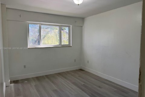 Copropriété à louer à North Miami, Floride: 1 chambre, 61.87 m2 № 1999770 - photo 12