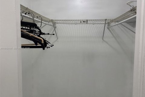 Copropriété à louer à North Miami, Floride: 1 chambre, 61.87 m2 № 1999770 - photo 13