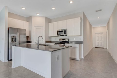 House in Davenport, Florida 3 bedrooms, 146.79 sq.m. № 1851013 - photo 3