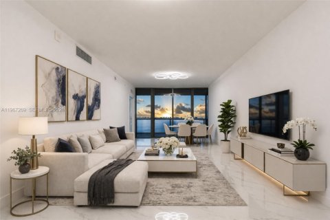 Condo in Miami, Florida, 3 bedrooms № 2028569