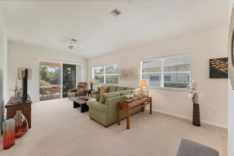 House in Englewood, Florida 2 bedrooms, 128.67 sq.m. № 1584113 - photo 7