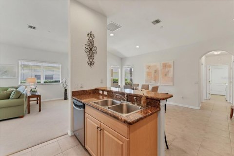 House in Englewood, Florida 2 bedrooms, 128.67 sq.m. № 1584113 - photo 18