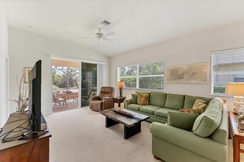 House in Englewood, Florida 2 bedrooms, 128.67 sq.m. № 1584113 - photo 13
