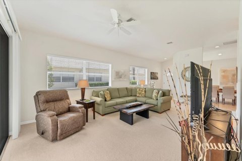 House in Englewood, Florida 2 bedrooms, 128.67 sq.m. № 1584113 - photo 14