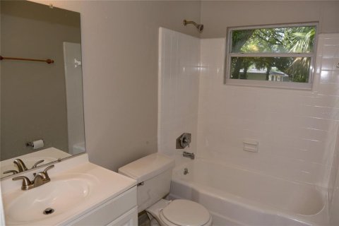 Appartement à louer à Orlando, Floride: 2 chambres, 76.18 m2 № 2398499 - photo 8