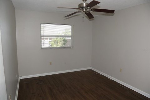 Appartement à louer à Orlando, Floride: 2 chambres, 76.18 m2 № 2398499 - photo 9