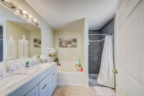 Villa ou maison à vendre à Spring Hill, Floride: 3 chambres, 153.75 m2 № 1721161 - photo 21