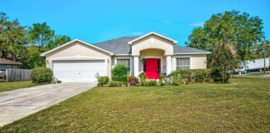 Villa ou maison à Spring Hill, Floride 3 chambres, 153.75 m2 № 1721161
