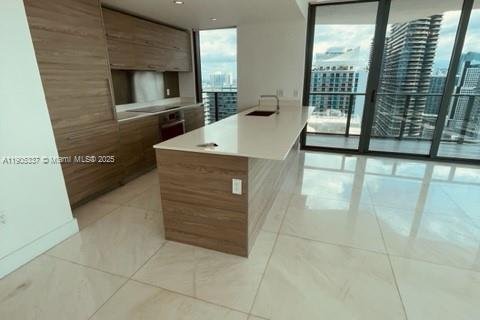 Appartement à louer à Miami, Floride: 2 chambres, 118.82 m2 № 1956805 - photo 4