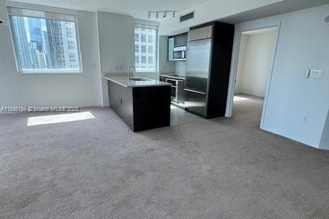 Condo in Miami, Florida, 2 bedrooms  № 1947943 - photo 14