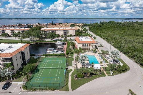 Copropriété à vendre à Punta Gorda, Floride: 3 chambres, 144 m2 № 2427299 - photo 10
