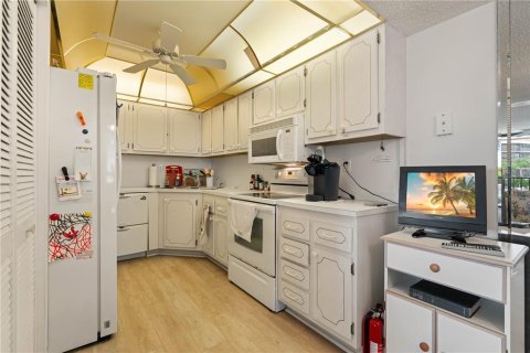 Copropriété à vendre à Punta Gorda, Floride: 3 chambres, 144 m2 № 2427299 - photo 19