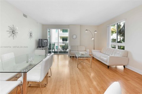 Copropriété à louer à Miami, Floride: 2 chambres, 106.84 m2 № 2002129 - photo 2