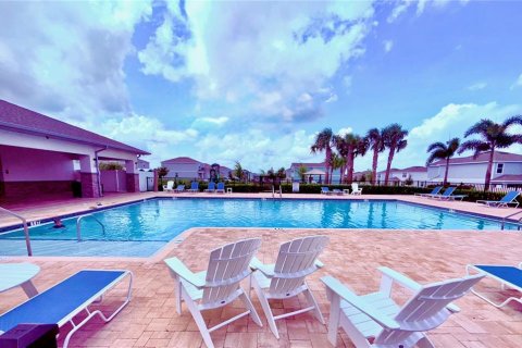 Touwnhouse à vendre à Davenport, Floride: 3 chambres, 157.84 m2 № 1845009 - photo 3