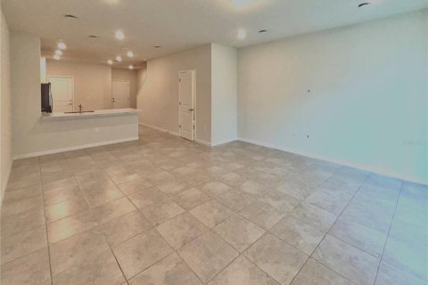 Touwnhouse à vendre à Davenport, Floride: 3 chambres, 157.84 m2 № 1845009 - photo 8