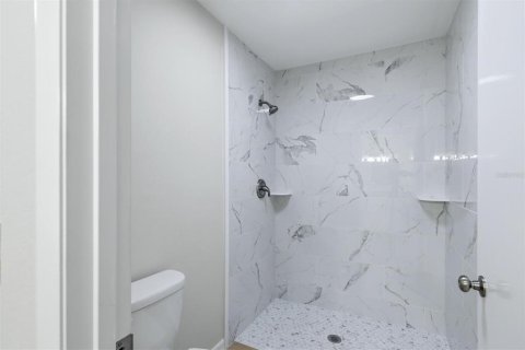 Купить виллу или дом в Брейдентон, Флорида 3 комнаты, 171.59м2, № 2098045 - фото 24