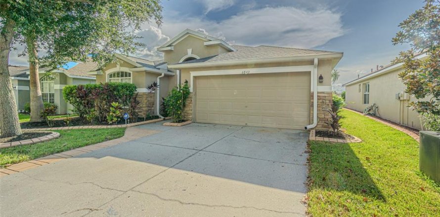 Casa en Wesley Chapel, Florida 4 dormitorios, 188.96 m2 № 1886033