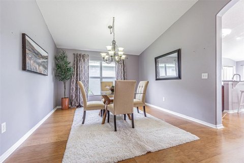 Casa en venta en Wesley Chapel, Florida, 4 dormitorios, 188.96 m2 № 1886033 - foto 10