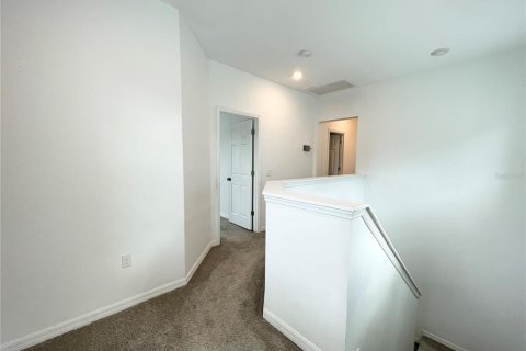 Casa en alquiler en Orlando, Florida, 4 dormitorios, 173.54 m2 № 2156722 - foto 16