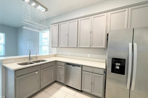 Casa en alquiler en Orlando, Florida, 4 dormitorios, 173.54 m2 № 2156722 - foto 11