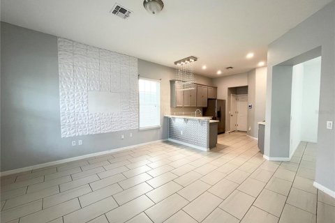 Casa en alquiler en Orlando, Florida, 4 dormitorios, 173.54 m2 № 2156722 - foto 7