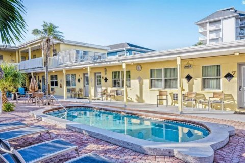 Hotel in Clearwater, Florida 397.25 sq.m. № 2354358 - photo 1