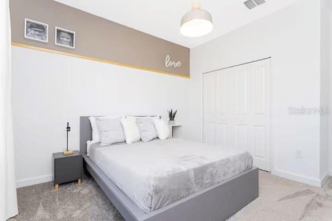 Villa ou maison à vendre à Davenport, Floride: 6 chambres, 305.74 m2 № 1631679 - photo 12