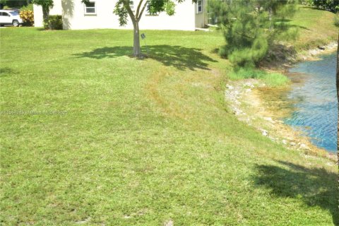 Condominio en venta en Sunrise, Florida, 2 dormitorios, 78.97 m2 № 1977253 - foto 30