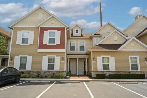 Touwnhouse à vendre à Kissimmee, Floride: 4 chambres, 167.6 m2 № 2150504 - photo 1