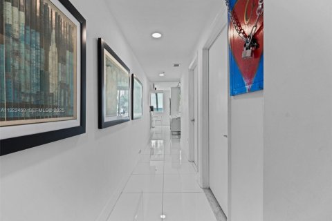 Copropriété à louer à Miami, Floride: 1 chambre, 91.88 m2 № 1977439 - photo 21