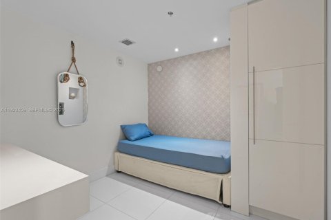 Copropriété à louer à Miami, Floride: 1 chambre, 91.88 m2 № 1977439 - photo 11