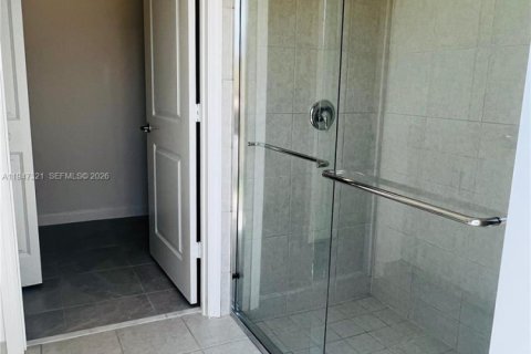 Снять в аренду коммерческую недвижимость в Хомстед, Флорида 1 спальня, 276.29м2, № 2003521 - фото 11