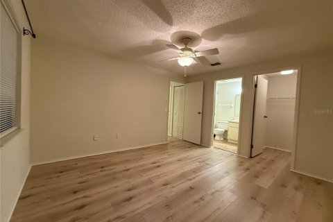 Condominio en alquiler en Port Charlotte, Florida, 2 dormitorios, 89.19 m2 № 1853193 - foto 24